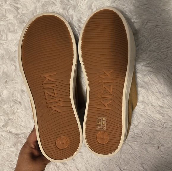 NWOT Kizik W'S Irvine Unisex Size  M's 11.5 W's 13 Color Maple Sugar - Picture 6 of 9